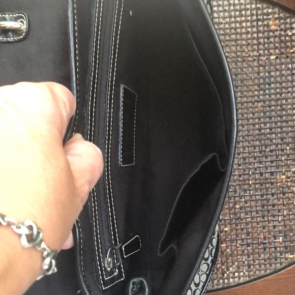 Coach logo print blue leather purse - Picture 11 of 13